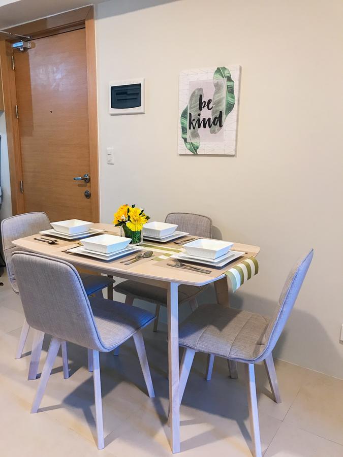 One Bedroom Apartment At Sundance Residences With Hi-Speed Wifi 세부 외부 사진